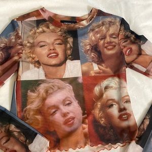 Marilyn Monroe fashion top